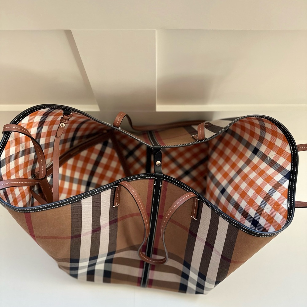 Burberry Beach XL Tote Bag - Birch Brown - Picture 4 of 6